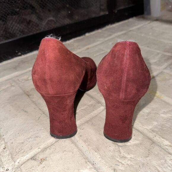 Yves Saint Laurent Burgundy Wine Suede Leather Pumps Size 6 Italy EUC - Picture 5 of 8
